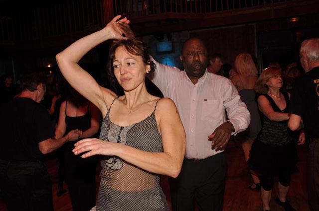 min 2011 02 06 station danse 081